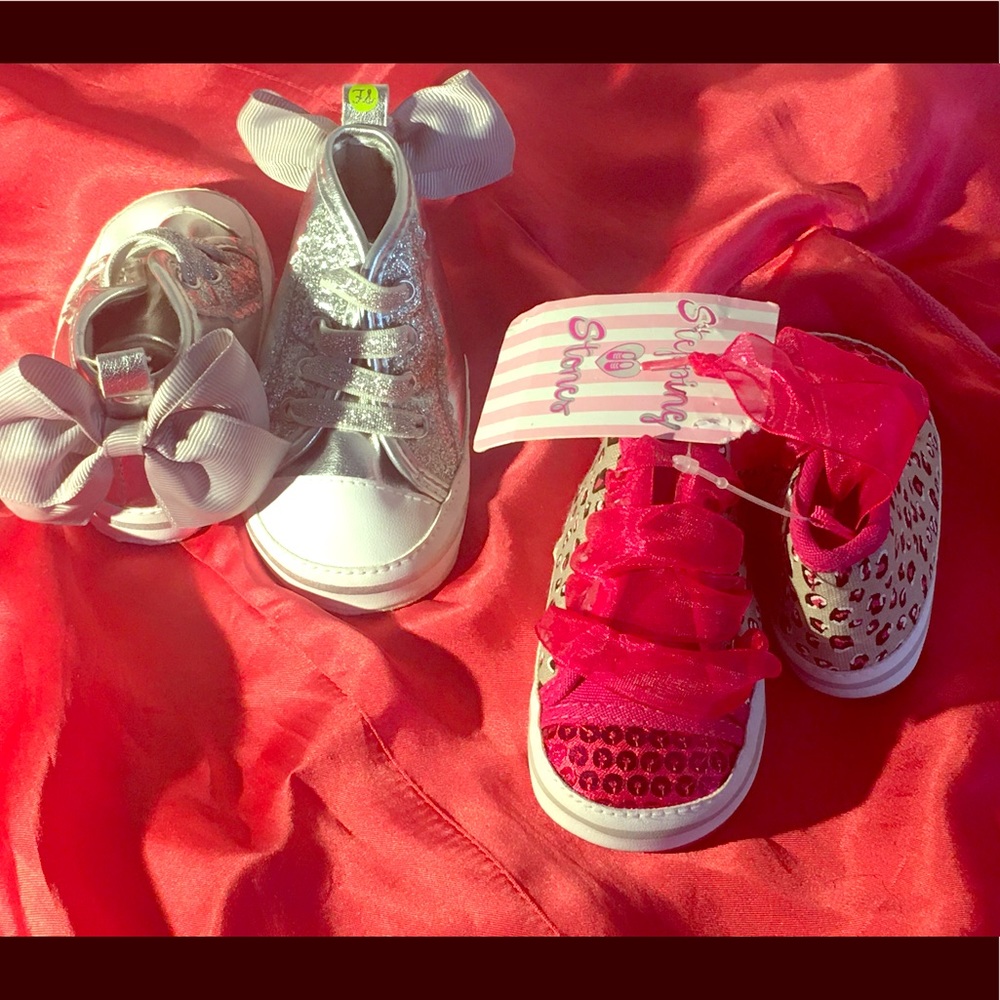 Brand New kid shoes 3-6 months an 6-9 months